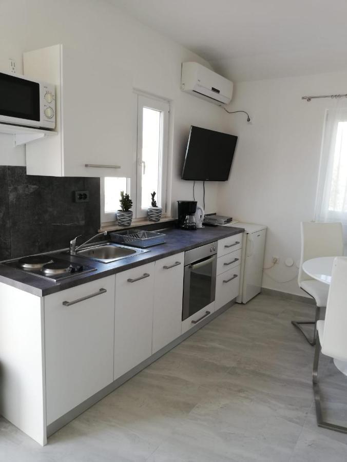 Apartments Jankovic Vodice Bagian luar foto