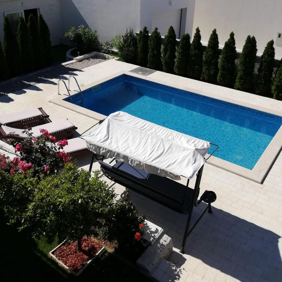 Apartments Jankovic Vodice Bagian luar foto