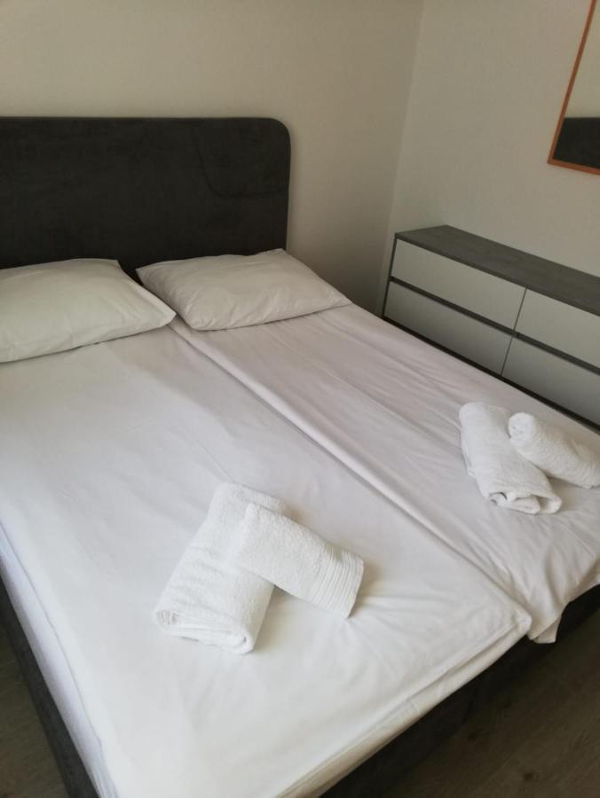 Apartments Jankovic Vodice Bagian luar foto