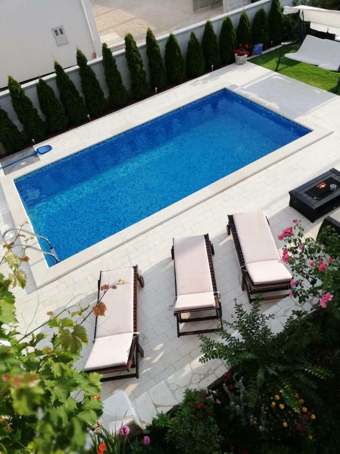 Apartments Jankovic Vodice Bagian luar foto